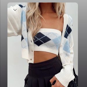 Cropped sweater set